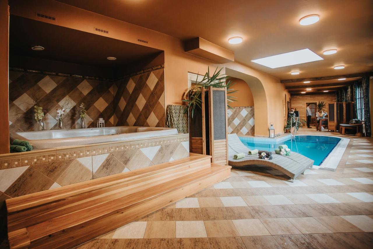 Ruze Hotel 5*