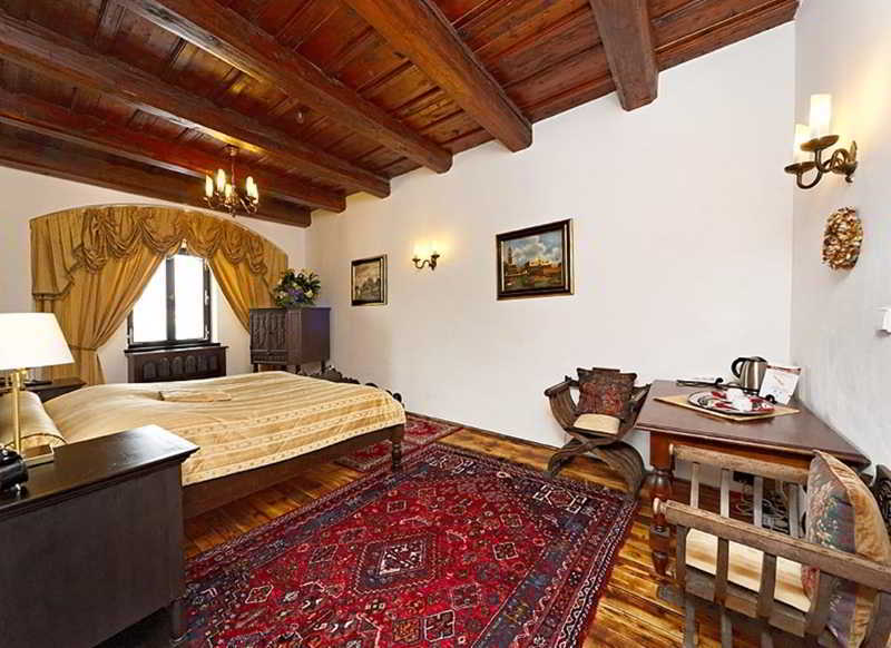 Ruze Cesky Krumlov