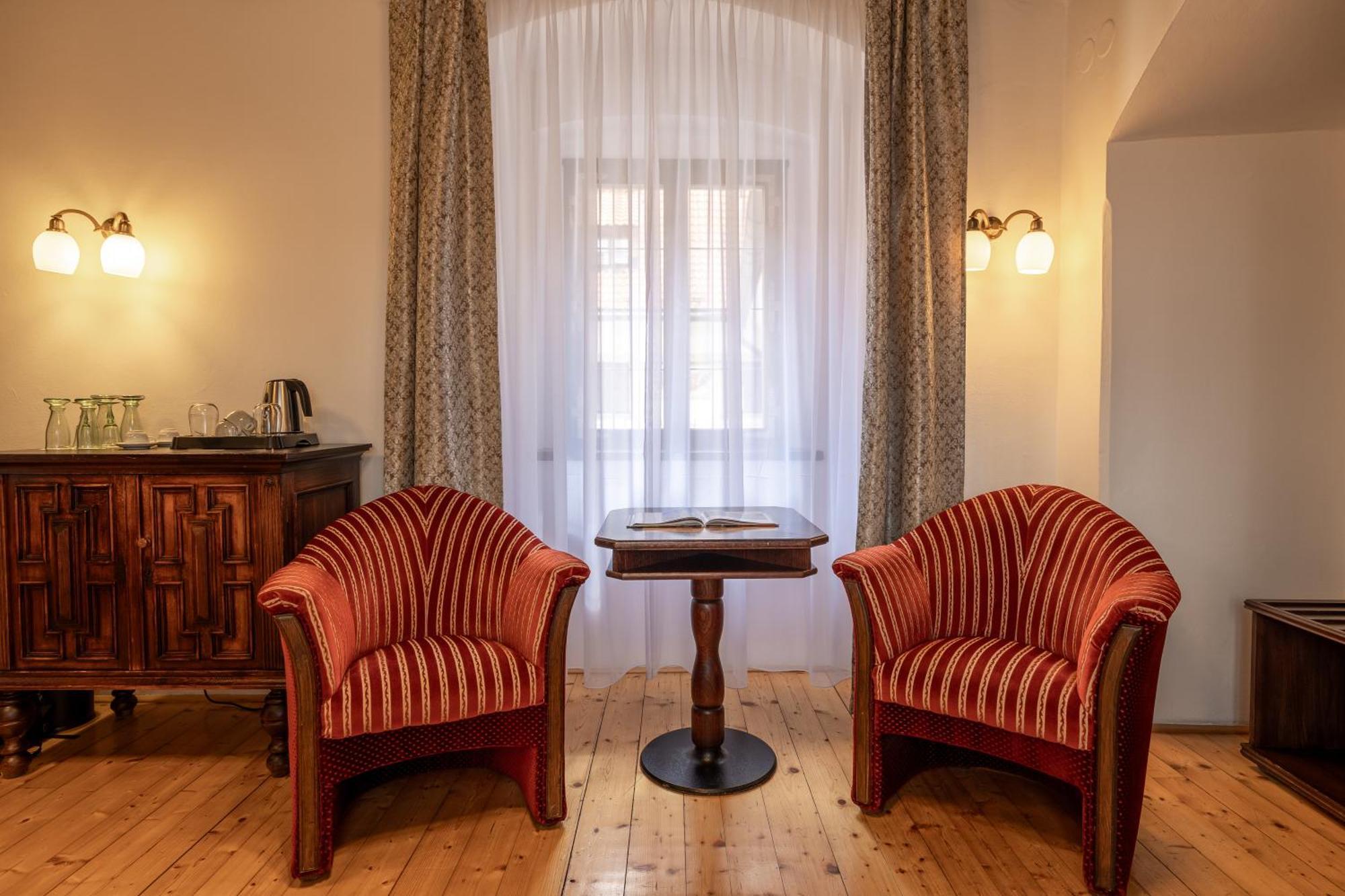 Hotel Ruze 5*